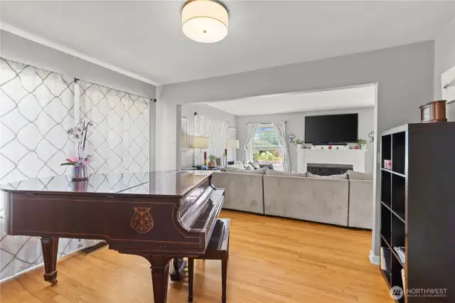 Potential formal dining/extra living