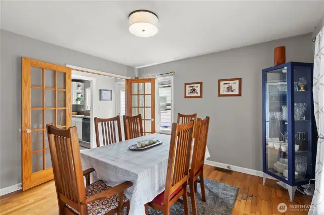 Formal dining/potential living room