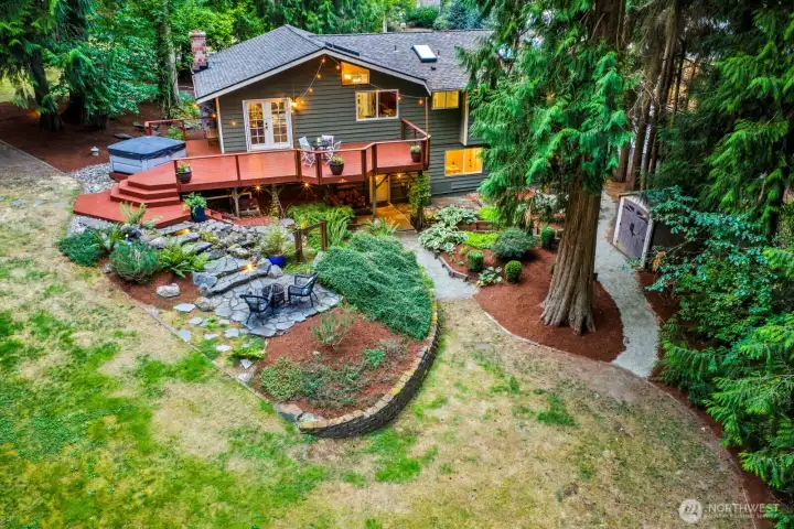 Need gardening space? Play area? Or just want to hang out in your own private park? It's all here.