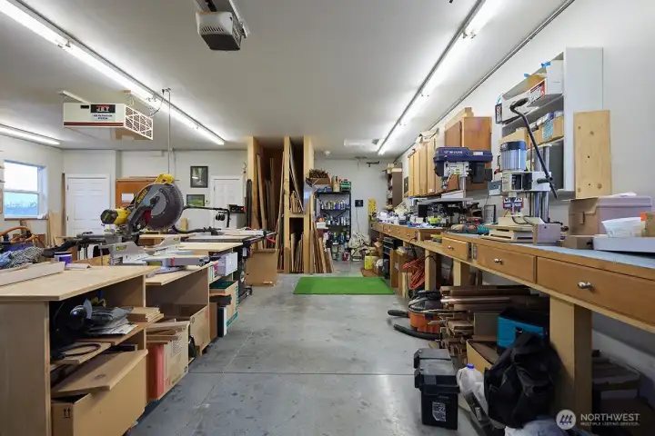 Shop View #2 (there is a sink in this space)