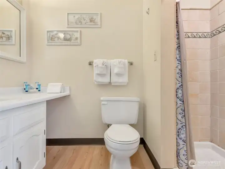 3/4 bathroom in unit 419.