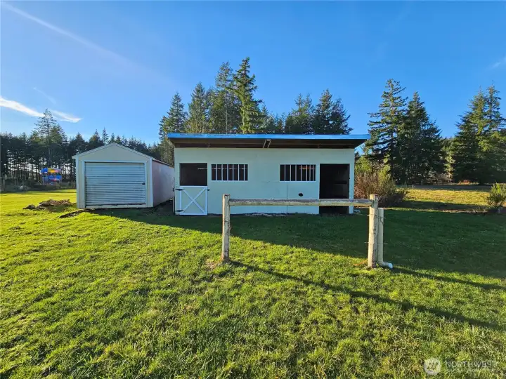 2 stalls and your own hitching post