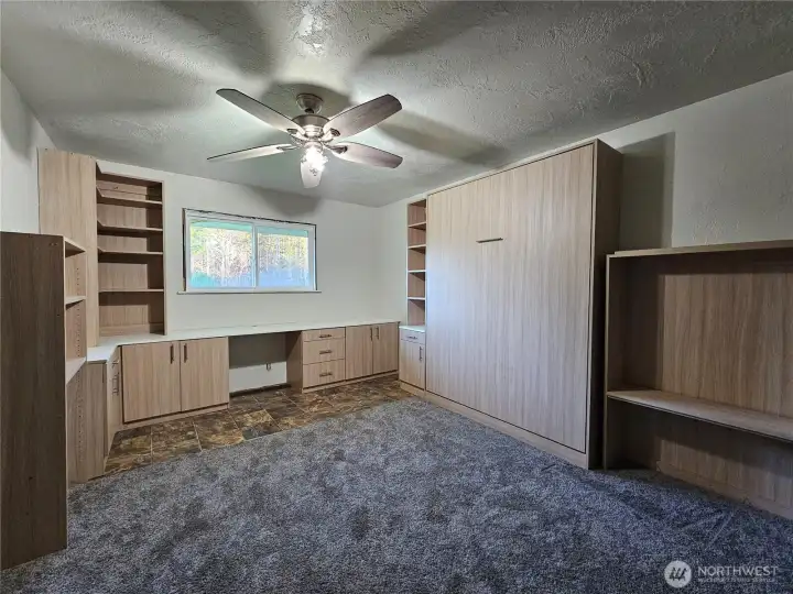 Bdrm/Office with Murphy Bed