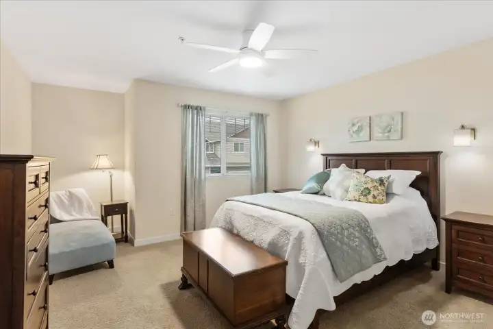 Second Bedroom (Upstairs)