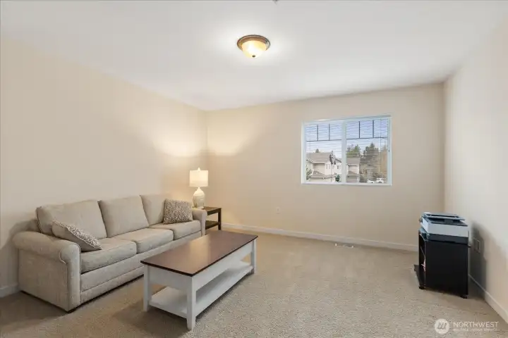 Third Bedroom (Upstairs)