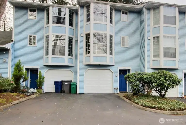 A lovely PUD townhome in a nice quiet community.