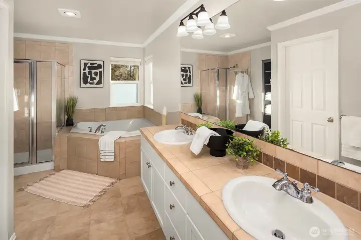 Double vanity in primary bath