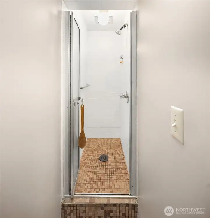 Standalone shower room.