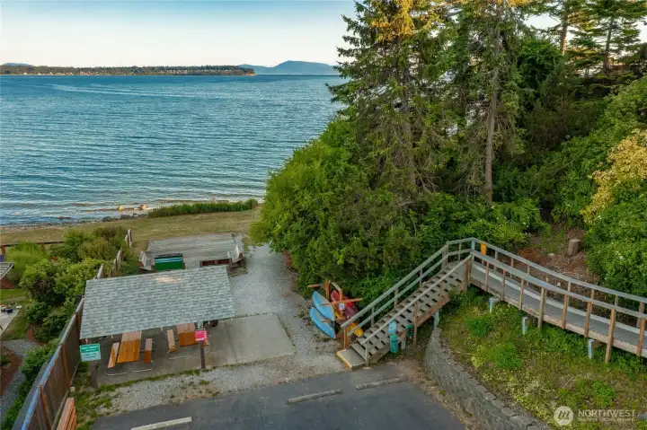 Sunset Beach Park from up above.