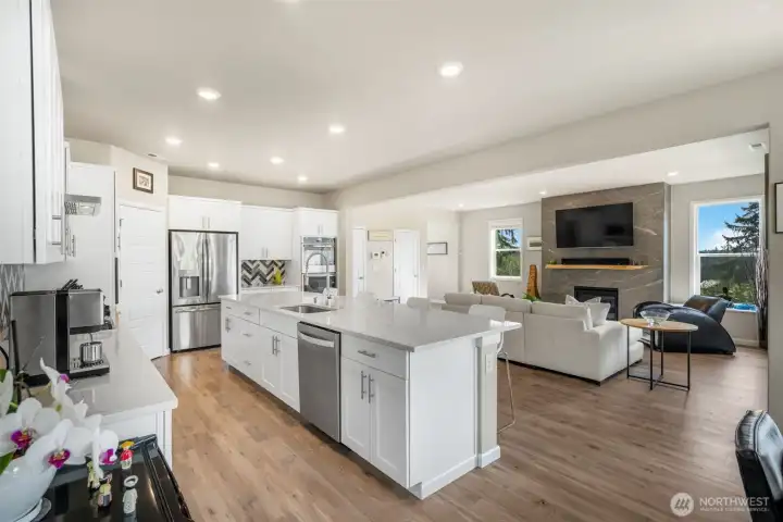 Modern open concept floorplan.