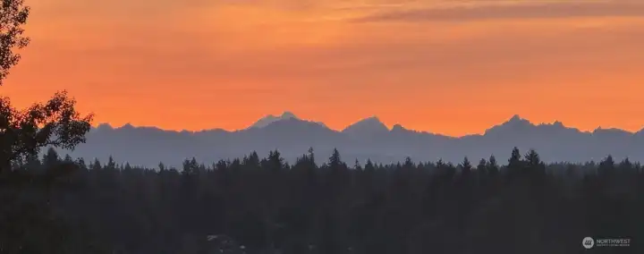 Gorgeous sunsets to wind down your day.