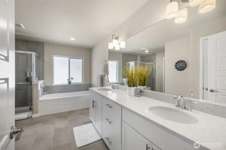 5-piece primary bathroom