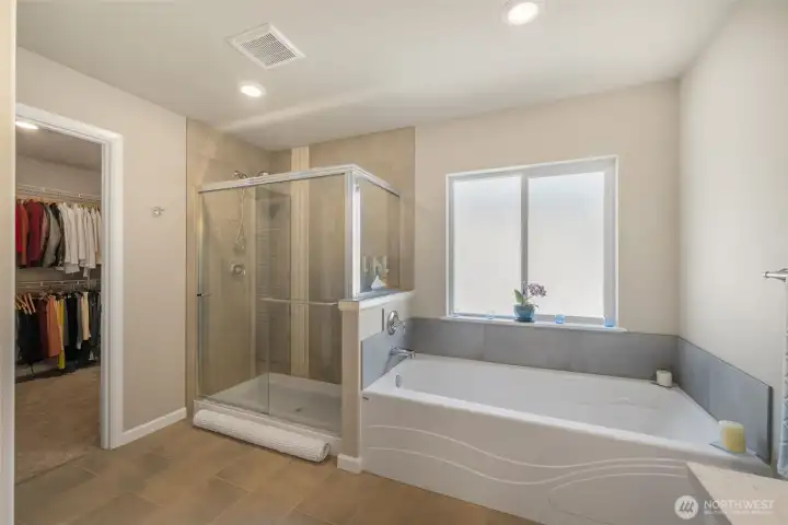 Primary bath soaking tub