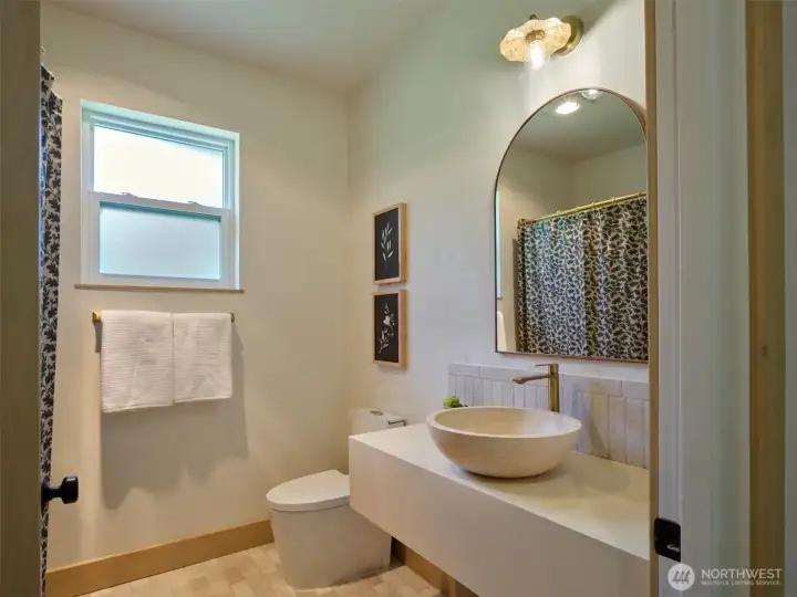Main Bathroom