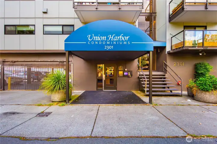 Live your best Seattle life at Union Harbor Condos in Eastlake Live your best Seattle life at Union Harbor Condos in Eastlake