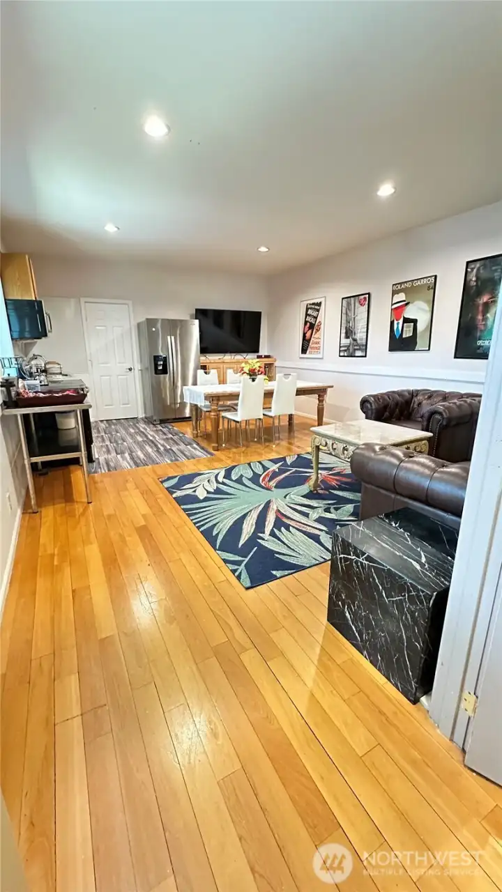 EATING AREA/FAMILY ROOM OF FIRST FLOOR