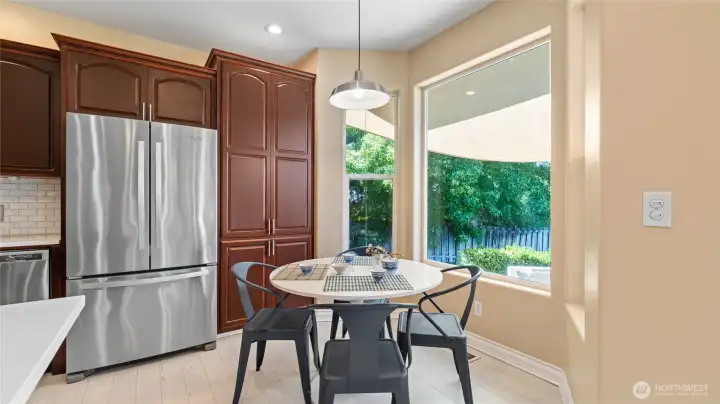 Eat-in kitchen nook