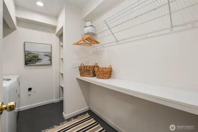 Laundry/Mudroom
