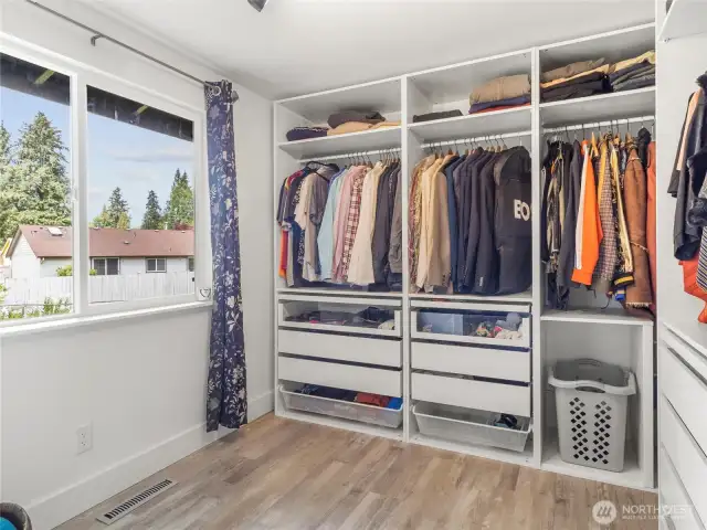 Walk in closet large enough for exercise equipment or small bed/daybed or additional sit-down vanity