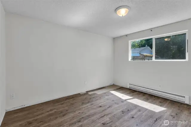 2nd secondary bedroom.