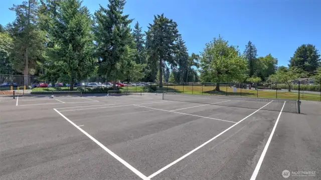 Tennis and Pickle Ball Courts