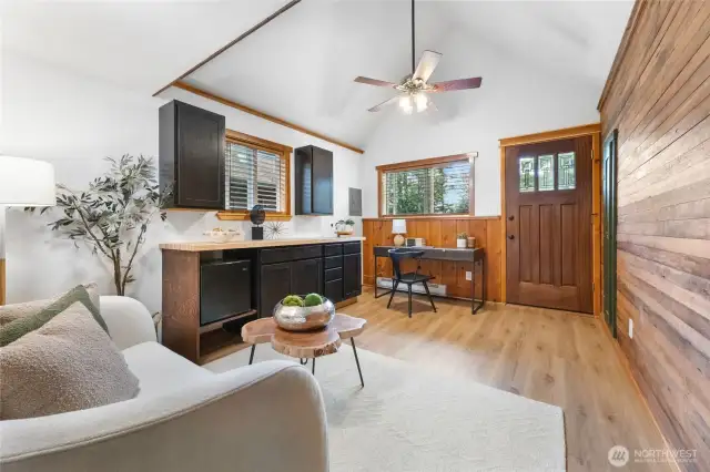 Mini House