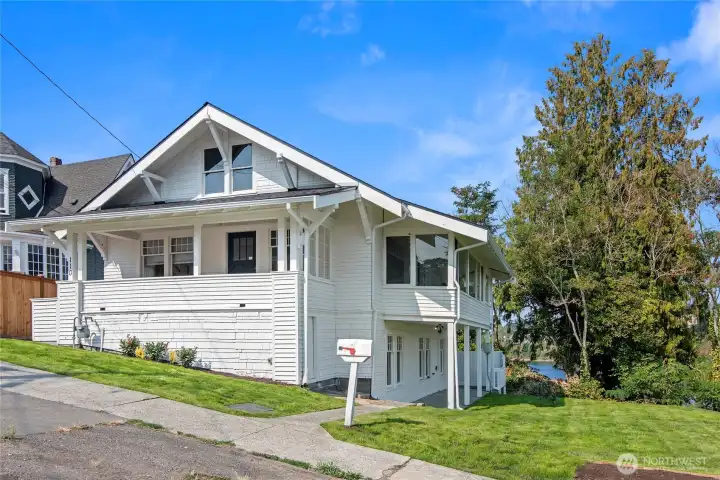 Entrance to lower unit is under the porch on water side