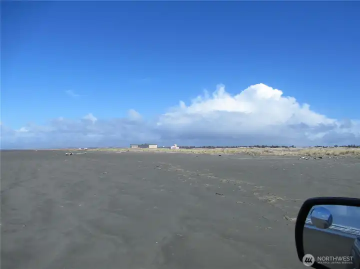 TO THE SOUTH IS QUINAULT RESORT AND BEYOND IS OCEAN SHORES!