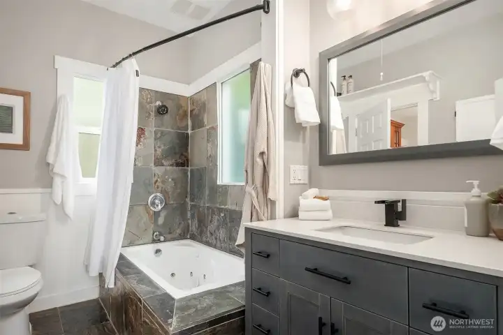 Main floor full bath