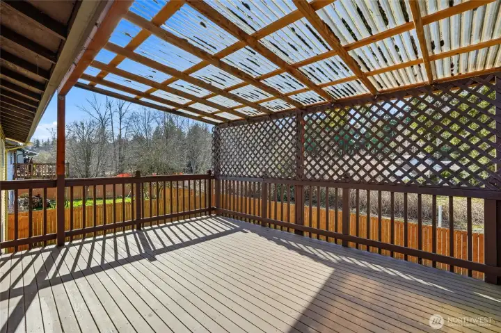 Covered back deck!