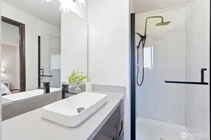 Updated bathroom off of primary bedroom