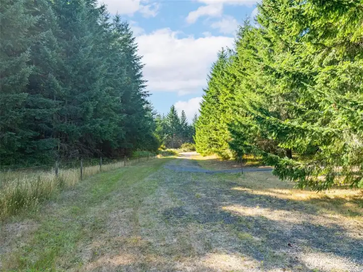 Red Rock Lane with back to property.
