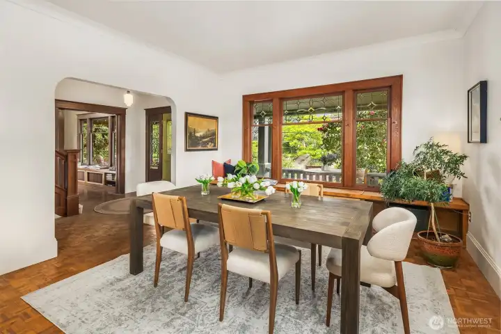 Plenty of room for friends and family to enjoy a meal...