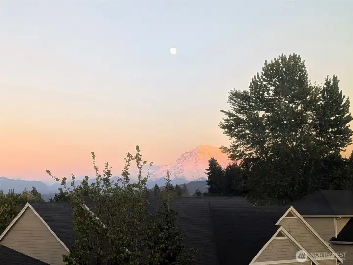 Sunset views & purple mountains.