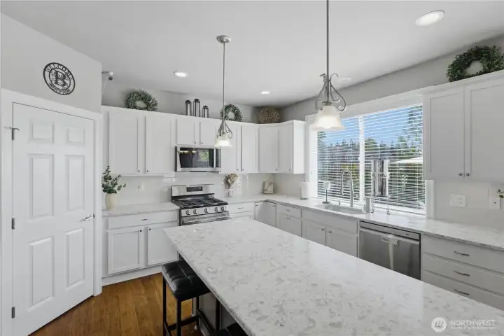 All new appliances!