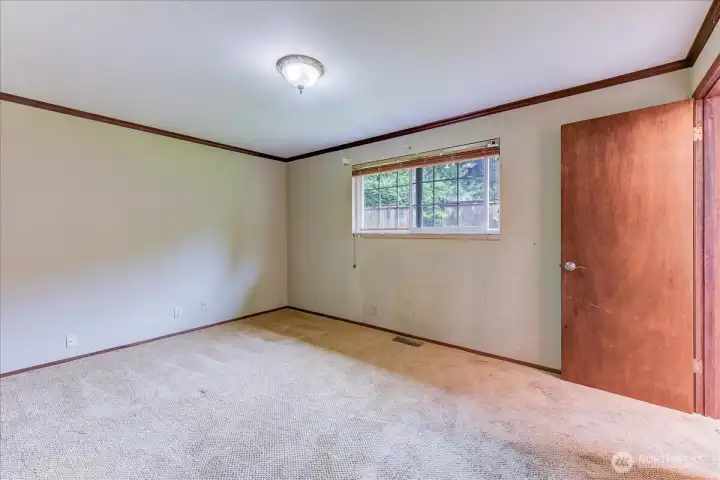 Primary bedroom featuring a spacious closet.