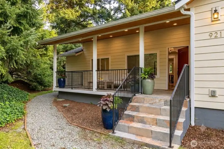 Virtually staged front porch Virtually staged front porch