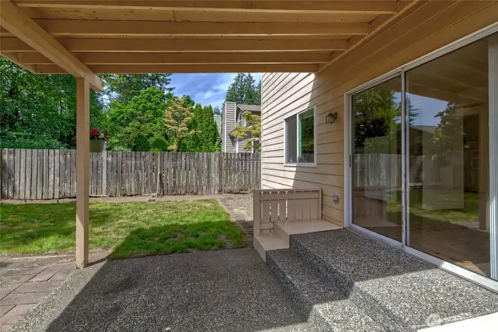 Backyard covered patio