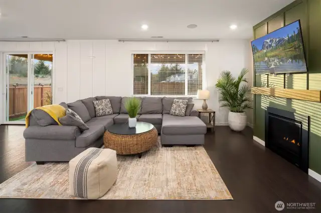 Living room with gas fireplace.