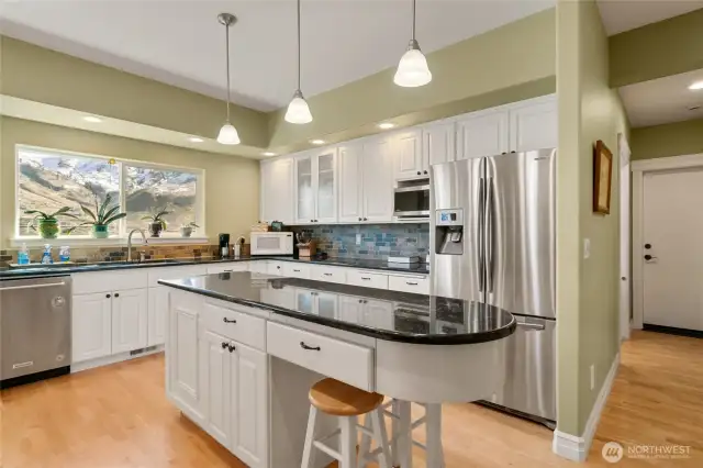 Kitchen With Eating Space