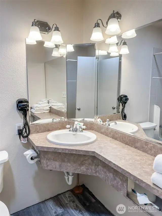Bathroom 2