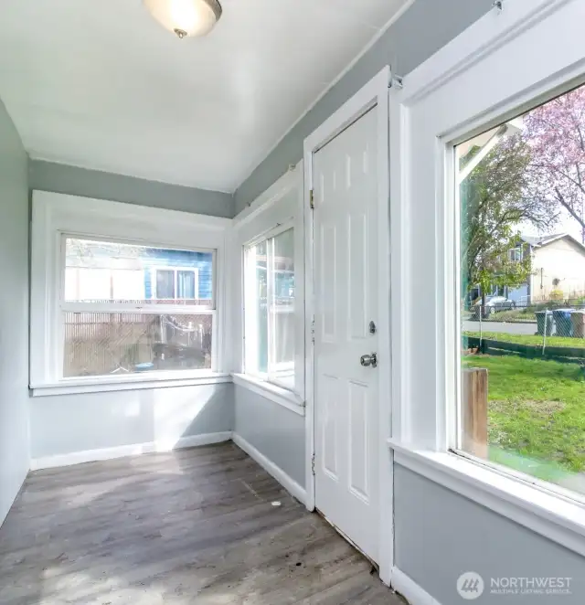 Sunroom at Entry