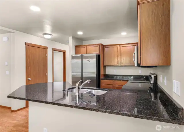 Kitchen with eating bar
