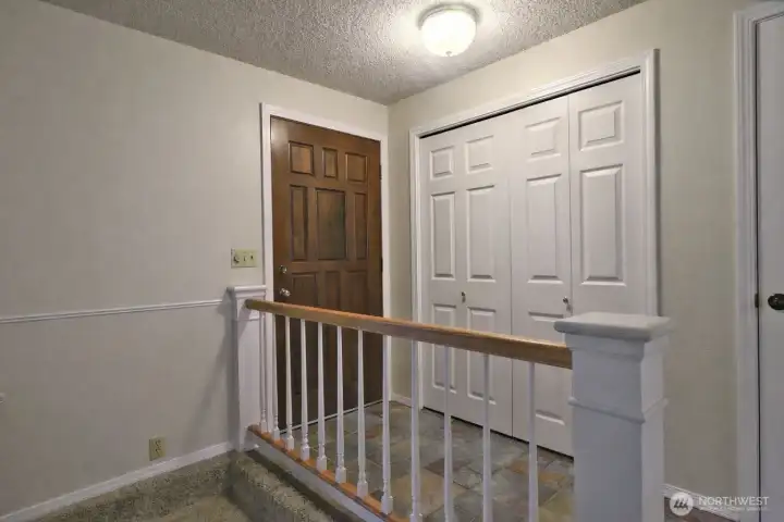 The entry was well-designed with nice closet space.