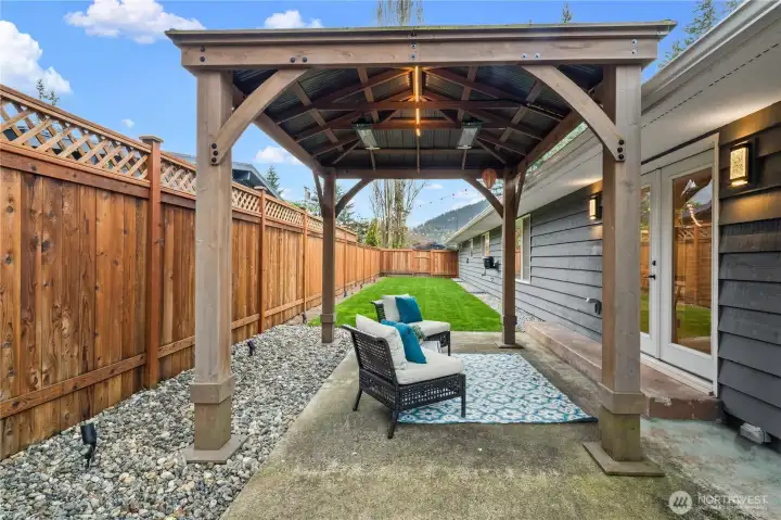 covered over outdoor space off the living room for entertaining. covered over outdoor space off the living room for entertaining.