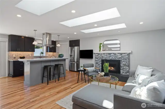 Open living/kitchen