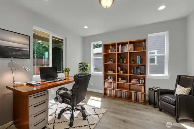 Office/flex room- perfect for that  'work from home' person. Located on the main floor