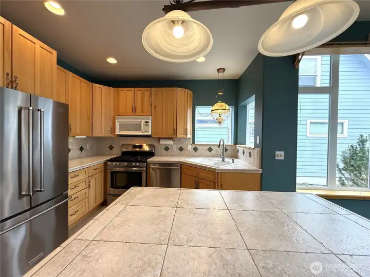 KITCHEN WITH LAKE VIEWS