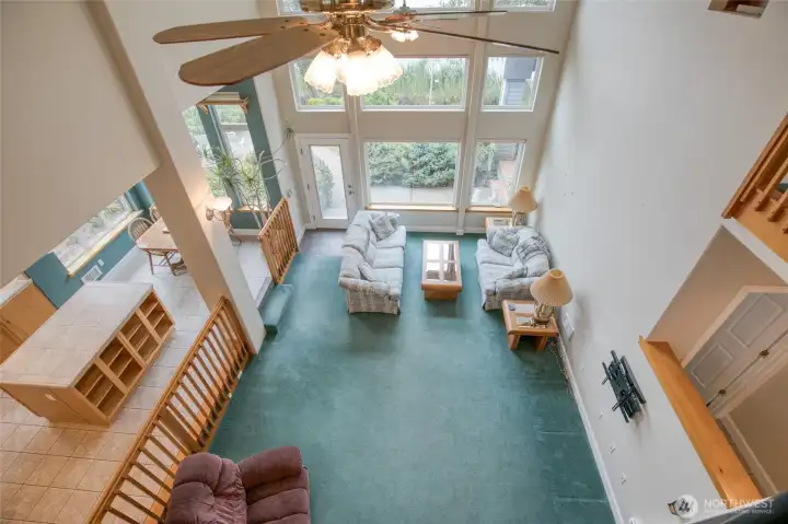 2nd floor views of lake