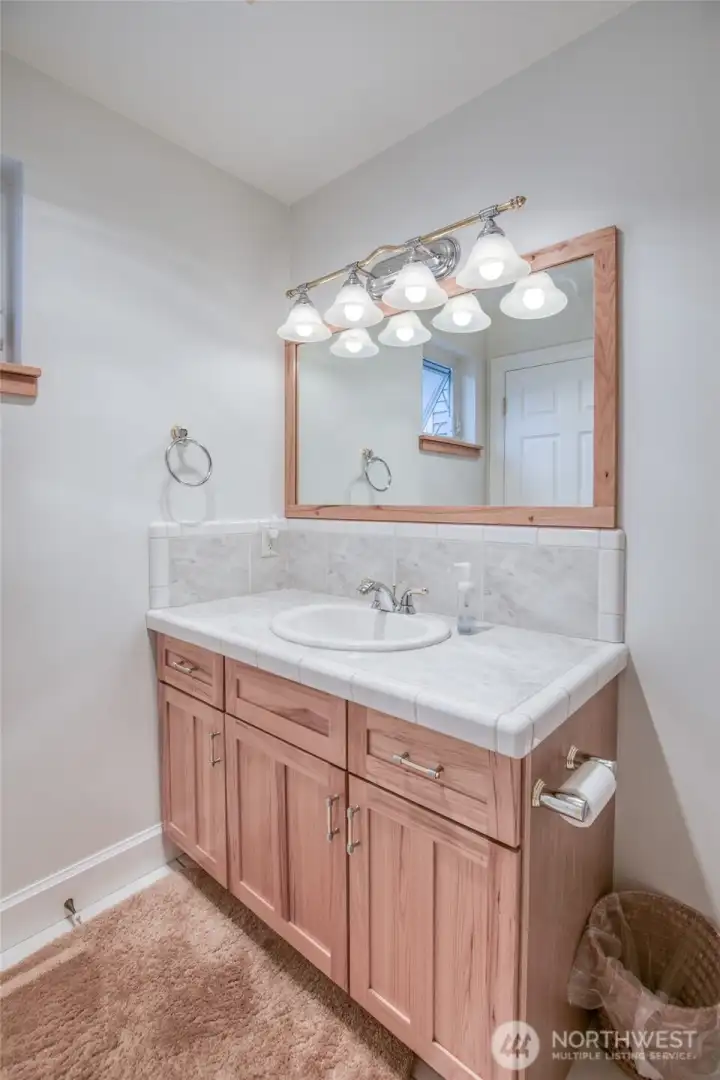 2nd floor full bath
